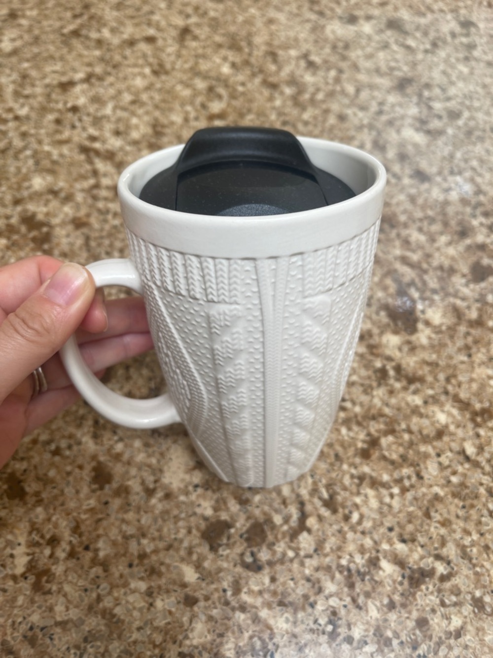 NEW Ceramic Knit-Texture Travel Mug with Lid - White